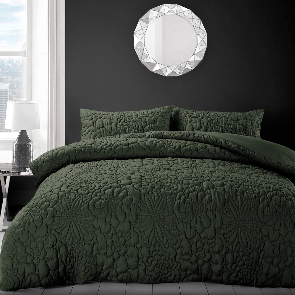 Velosso Alini Quilted Duvet Cover & Pillowcase Set