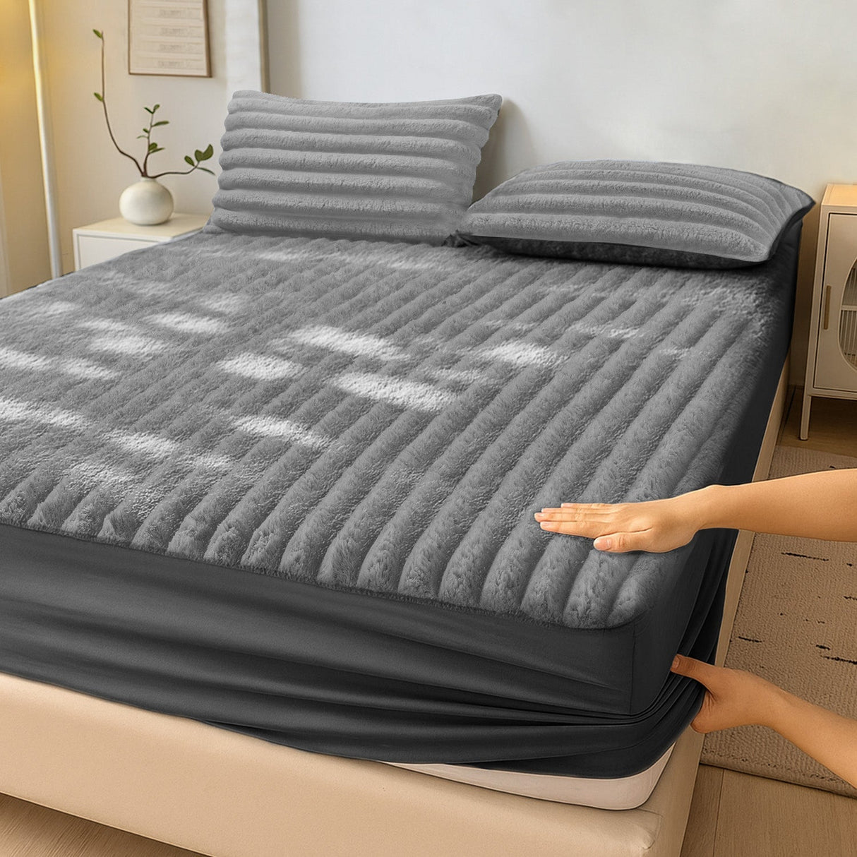 Velosso Jumbo Cord Faux Rabbit Fur Fitted Sheet