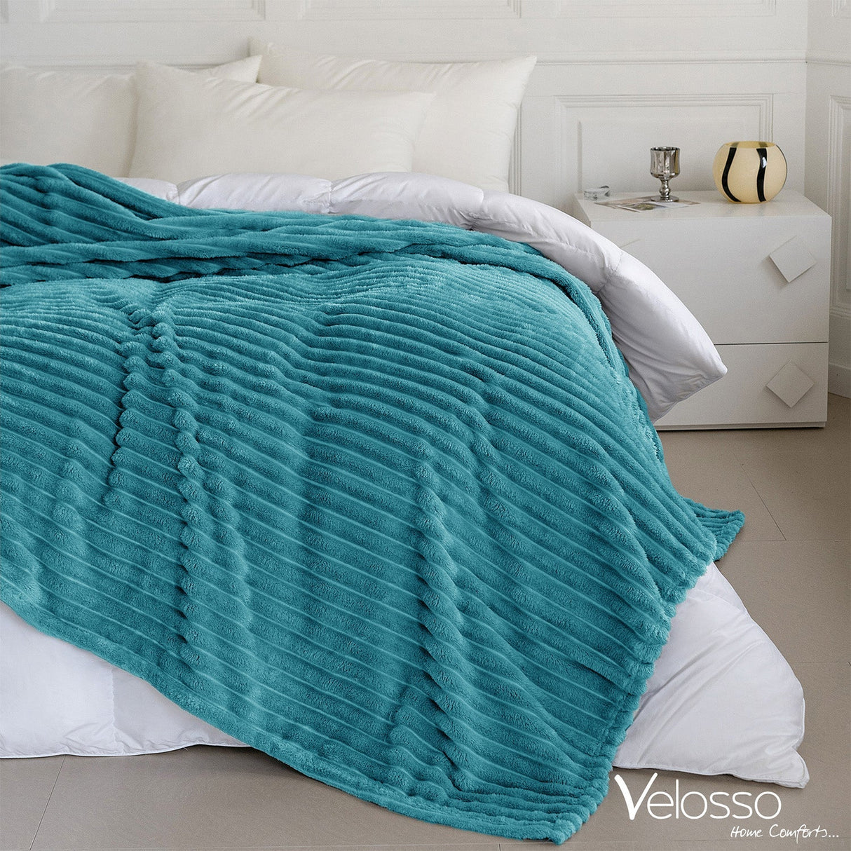 Velosso Super Soft Chunky Cord Blanket Throw