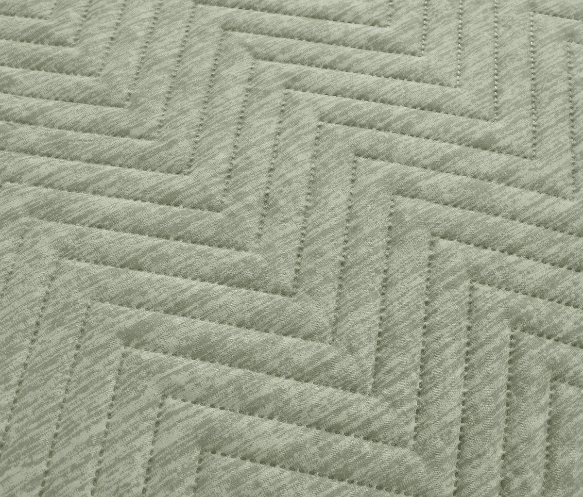 Home Republic Hudson Chevron Pinsonic Duvet Cover and Pillowcase Set
