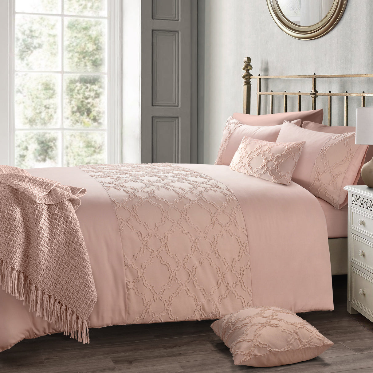 Velosso Kiera Tufted Duvet Cover & Pillowcase Set