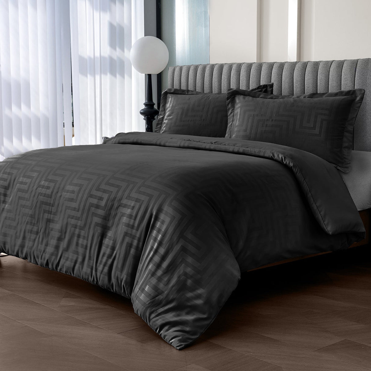 Velosso Larson Stripe Duvet Cover & Pillowcase Set