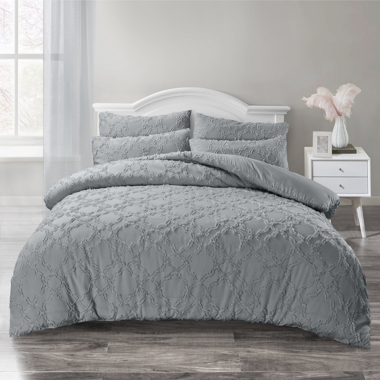 Intimates Ophelia Tufted Duvet Cover & Pillowcase Set