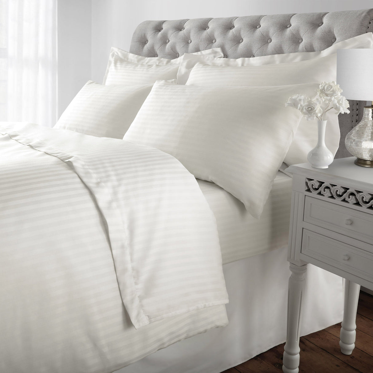 Sweet Dreams Hotel Collection Thin Stripe 100% Cotton 300 Thread Count Duvet Cover