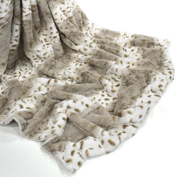 Luxury Simba Faux Fur Throw