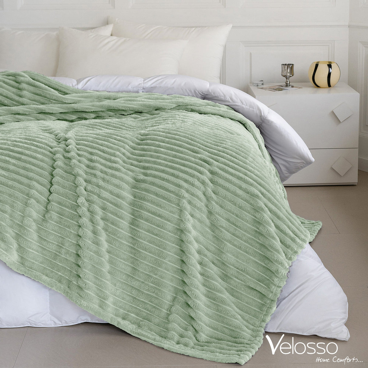 Velosso Super Soft Chunky Cord Blanket Throw