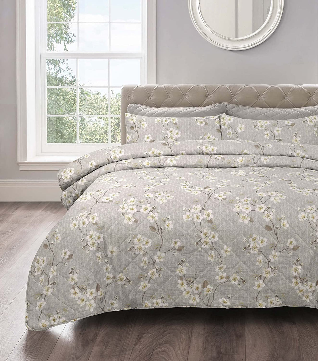 Velosso Cherry Blossom Printed Quilted Bedspread Set