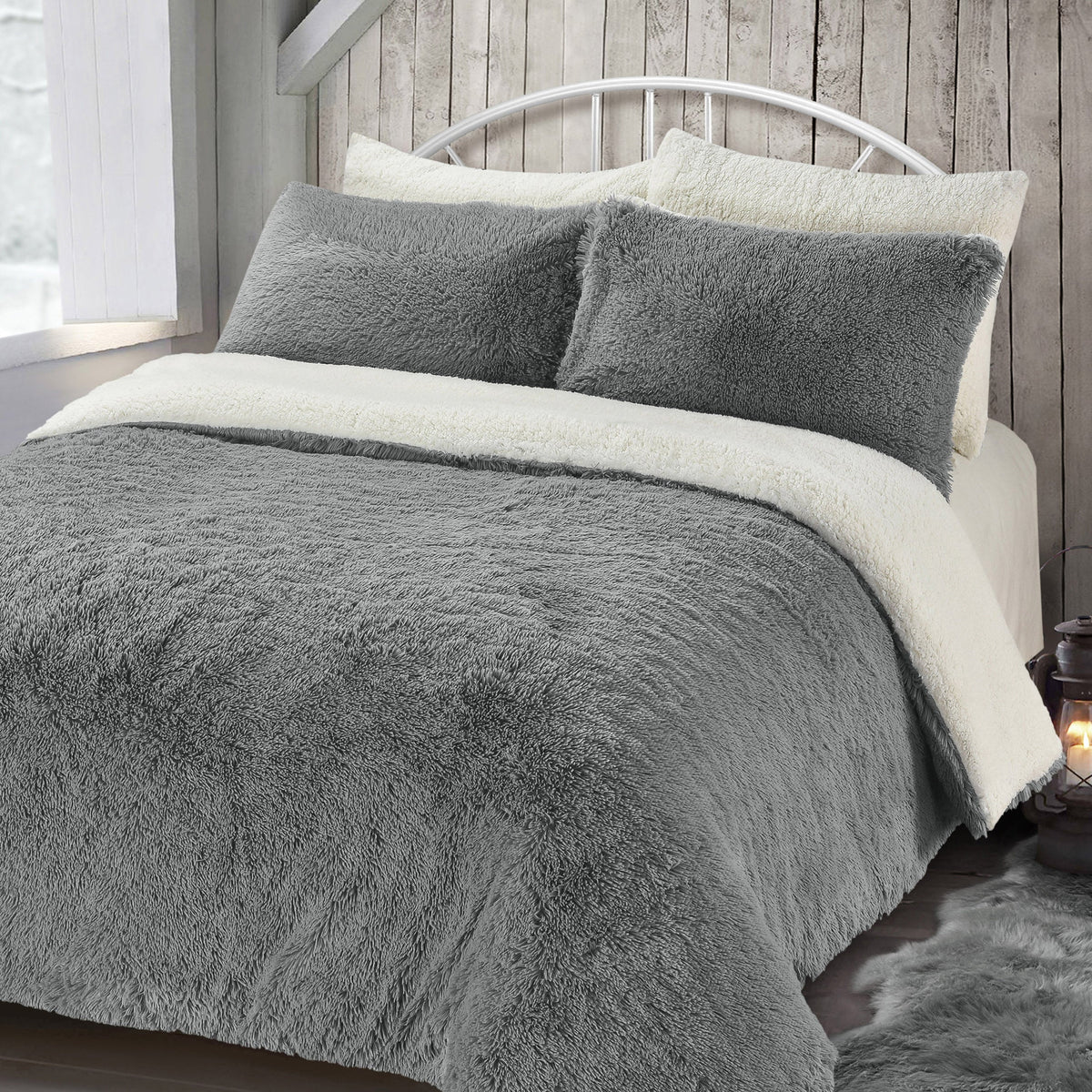 Velosso Alaska Faux Fur Duvet Cover & Pillowcase Set