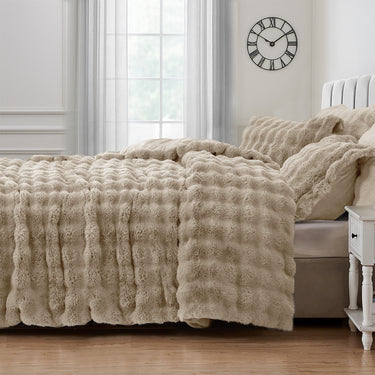 Bubble Faux Rabbit Fur Duvet Cover and Pillowcase Set