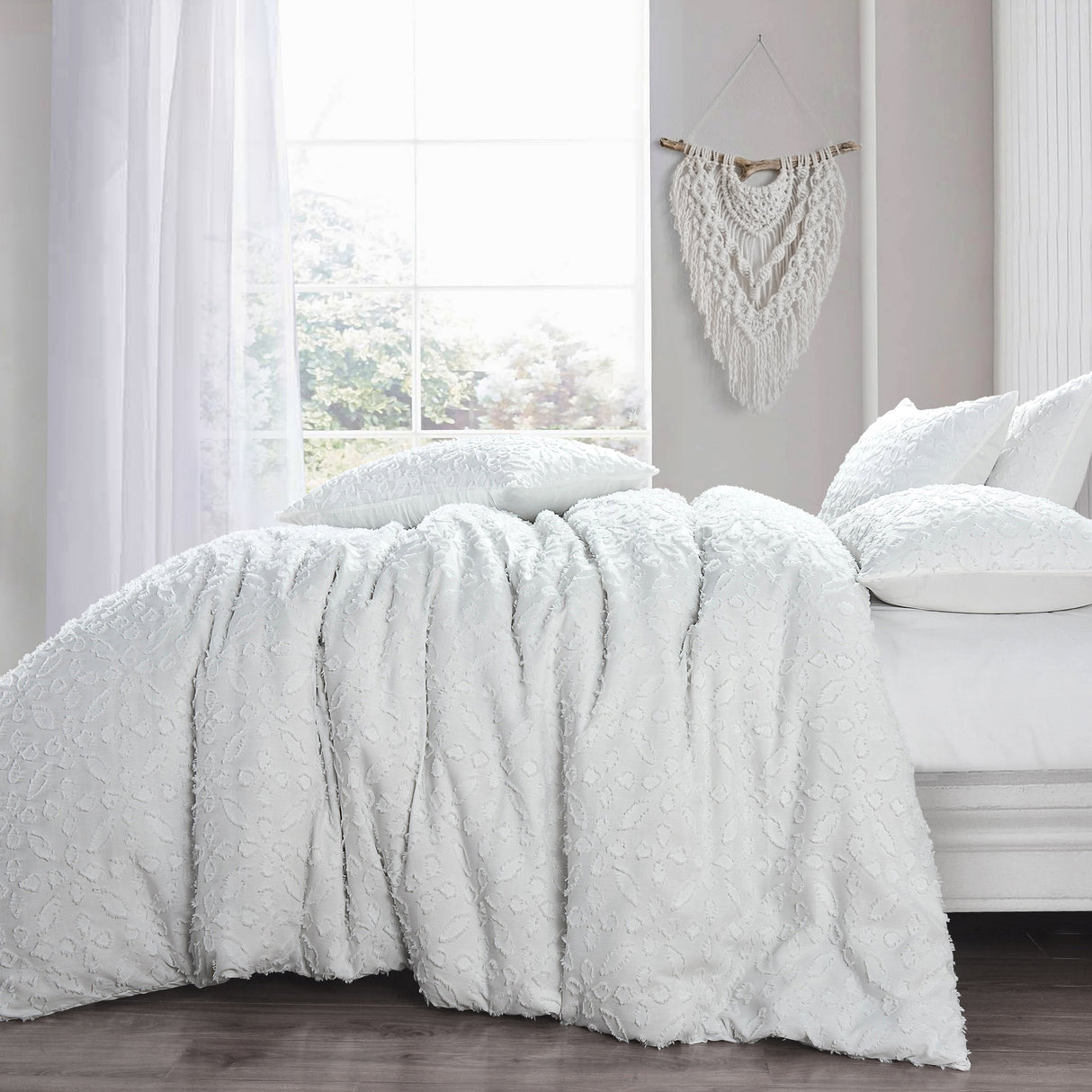 Intimates Astra Tufted Duvet Cover & Pillowcase Set