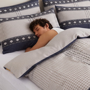 Velosso Atlas Duvet Cover and Pillowcase Set
