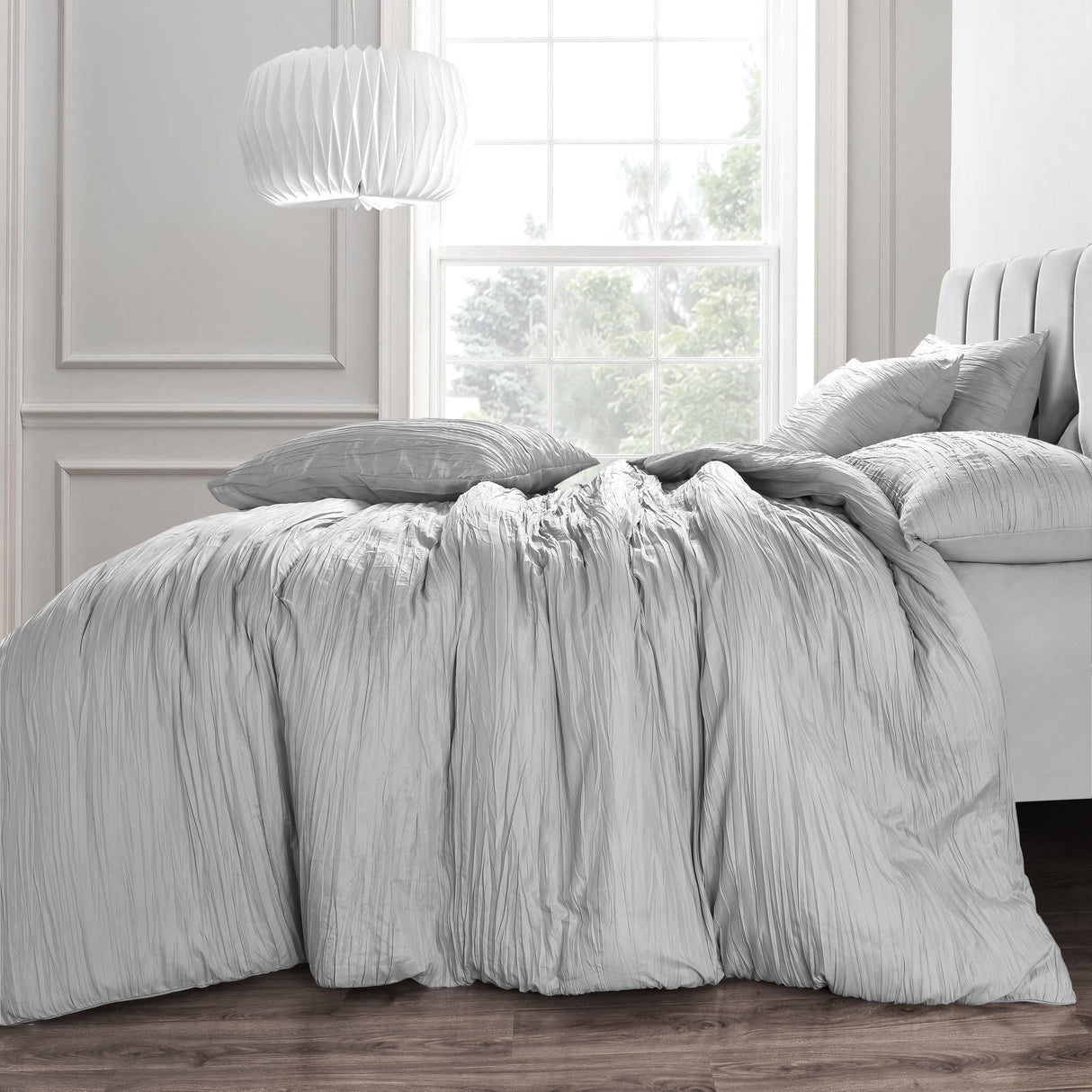 Velosso Calais Crinkle Duvet Cover & Pillowcase Set