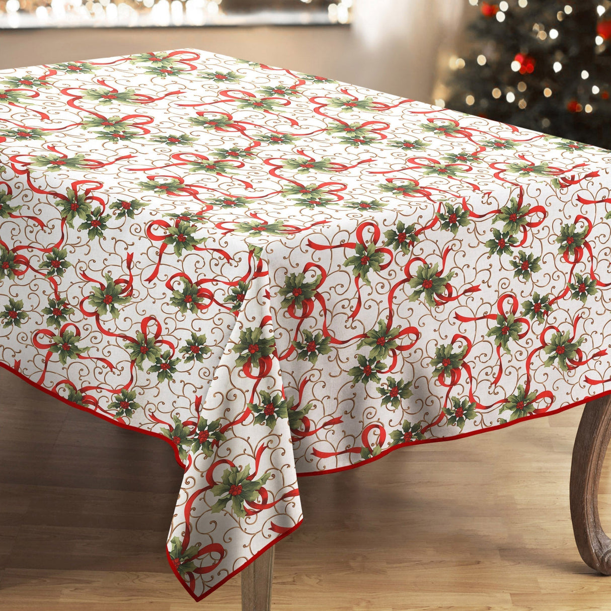 Kitchen Trends Christmas Bows Tablecloth