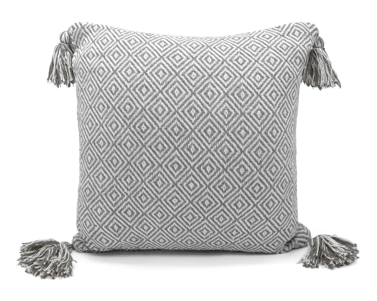 Velosso Diamond Cushion