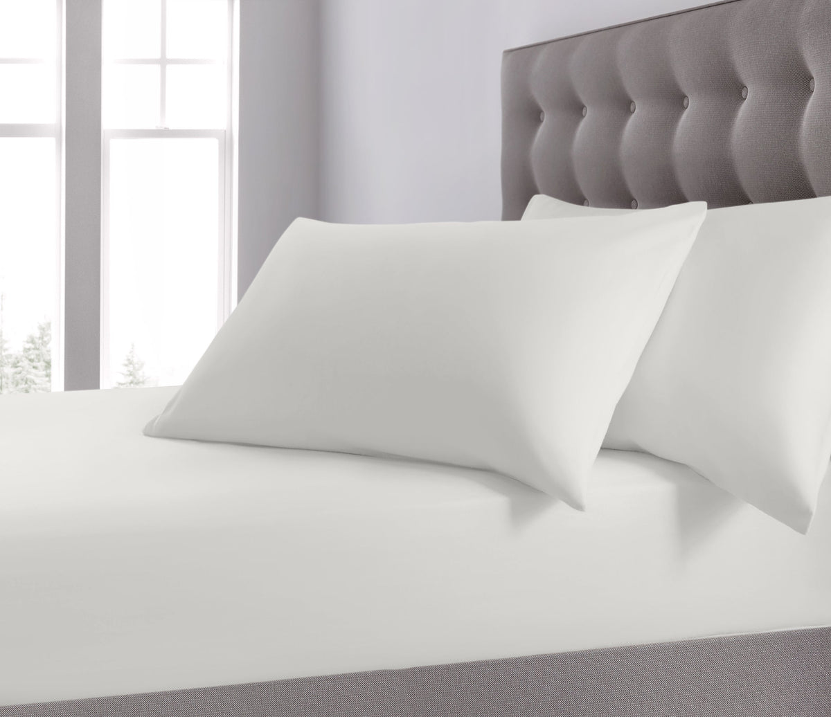 Velosso Plain Dyed Fitted Sheet