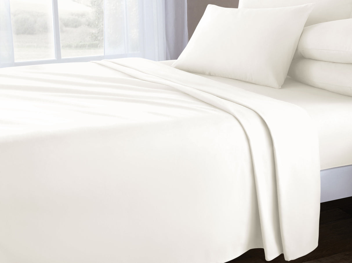Velosso Plain Dyed Cotton Rich Flat Sheet