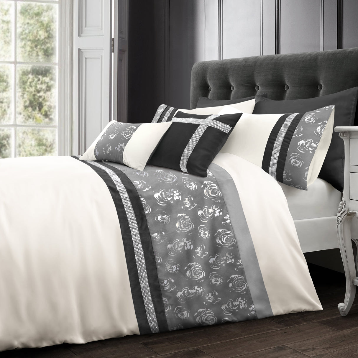 Intimates Geneva Duvet Cover & Pillowcase Set