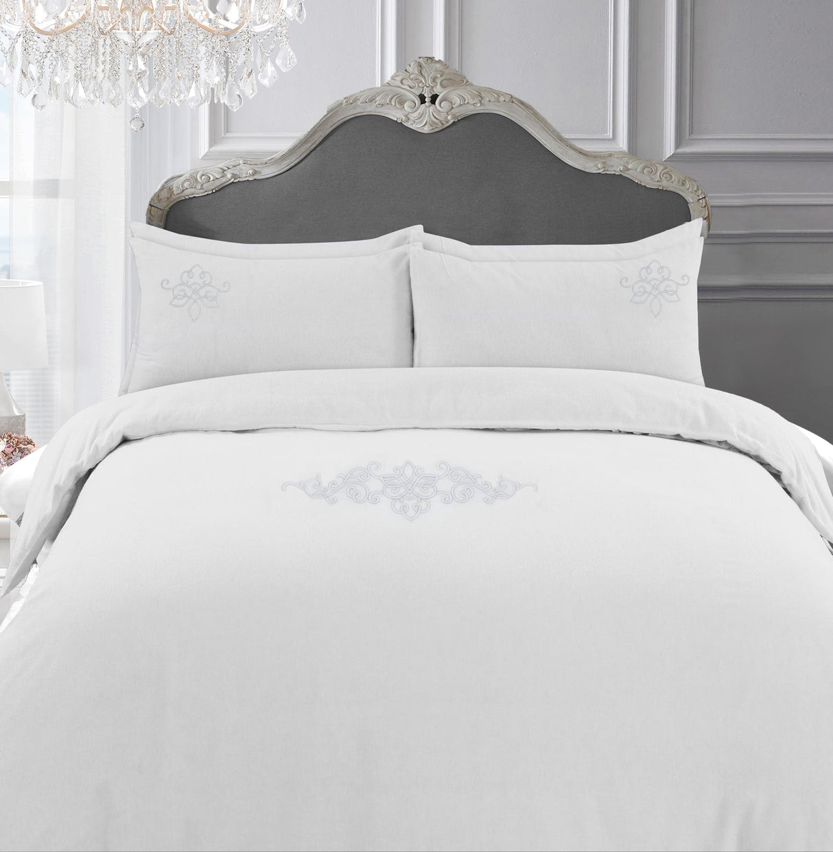 Sweet Dreams Grosvenor Scroll 100% Egyptian Cotton 330 Thread Count Duvet Cover