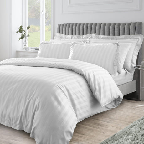 Velosso Hilton Stripe Duvet Cover & Pillowcase Set