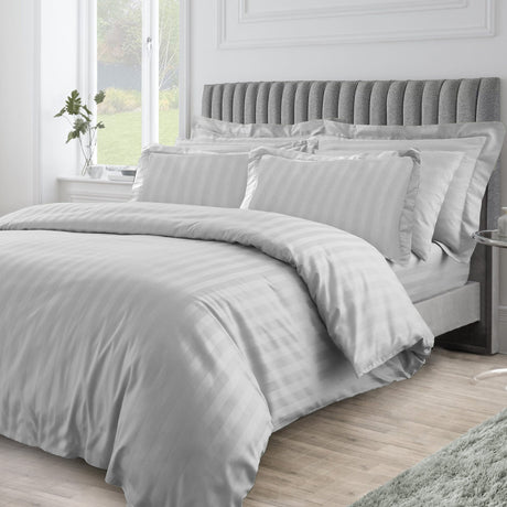 Velosso Hilton Stripe Duvet Cover & Pillowcase Set