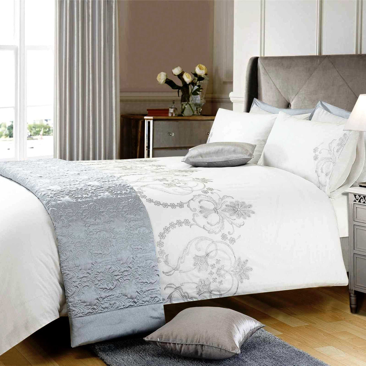 Sweet Dreams Ingram Duvet Cover & Pillowcase Set