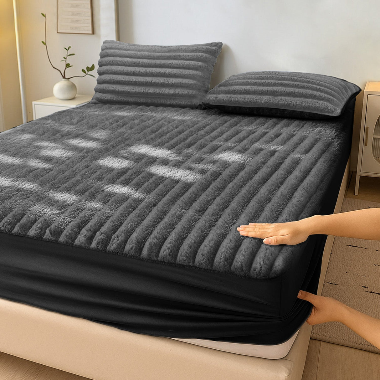 Velosso Jumbo Cord Faux Rabbit Fur Fitted Sheet
