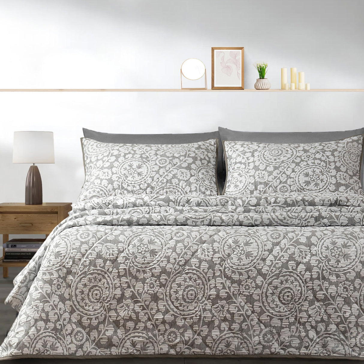 Velosso Matteo Floral Jacquard Bedspread Set