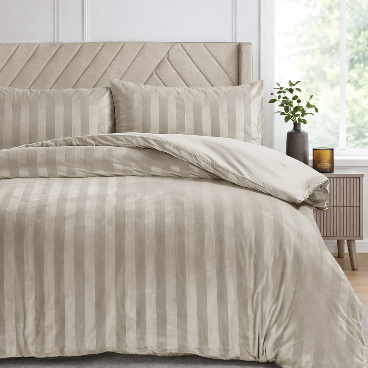 Velosso Oslo Luxury Velvet Stripe Duvet Cover and Pillowcase Set