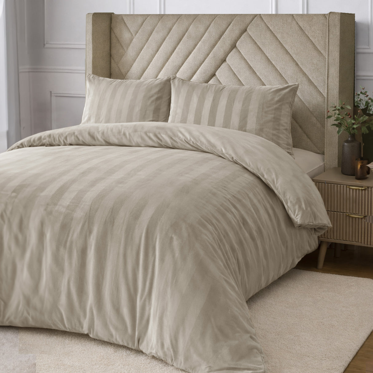 Velosso Oslo Luxury Velvet Stripe Duvet Cover and Pillowcase Set