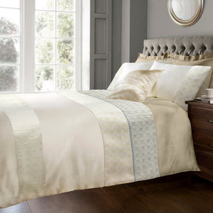 Intimates Pandora Duvet Cover & Pillowcase Set