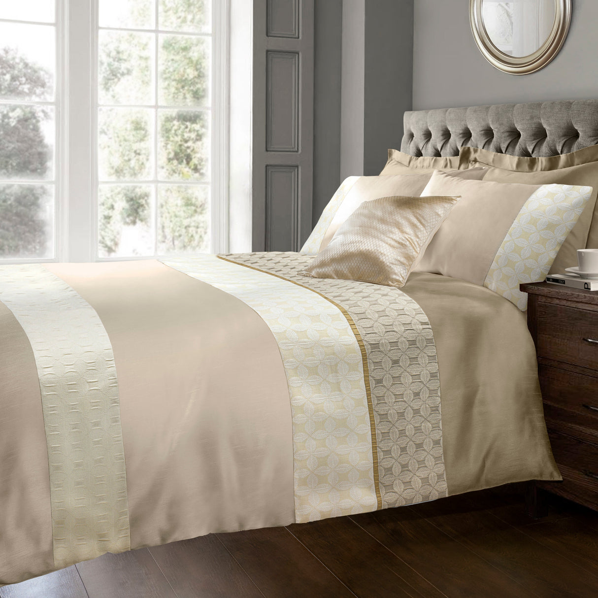Intimates Pandora Duvet Cover & Pillowcase Set