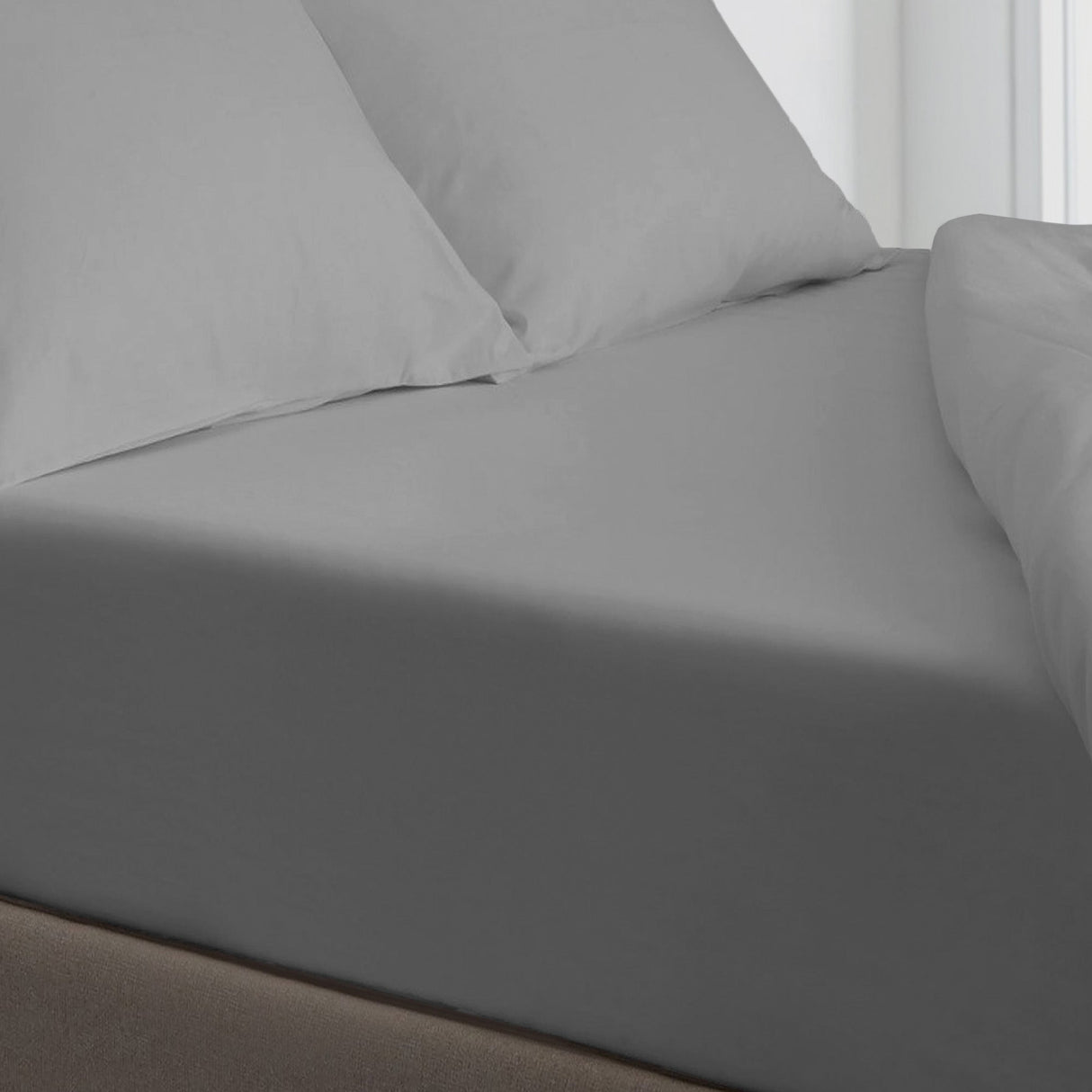 Velosso Microfibre Fitted Sheet