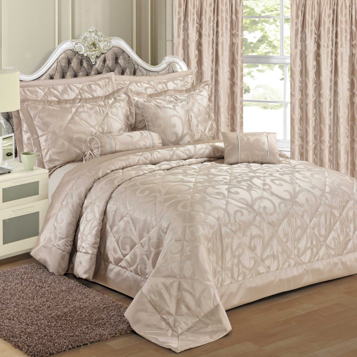 Sweet Dreams Renoir Jacquard Sparkle Quilted Bedspread