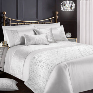 Intimates Vera Duvet Cover & Pillowcase Set