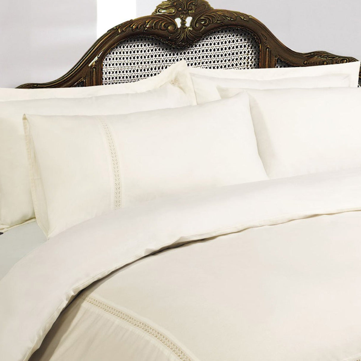Sweet Dreams Vermont 100% Egyptian Cotton 300 Thread Count Pillowcase