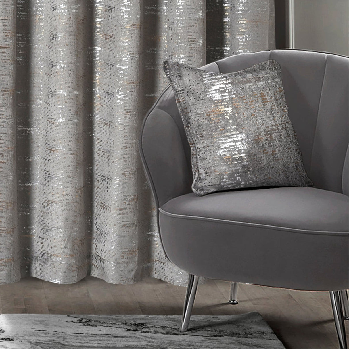 Intimates Warwick Cushion