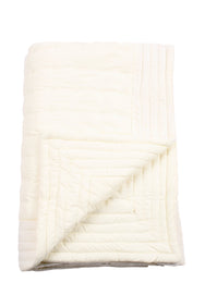 Velosso Boston Quilted Throw