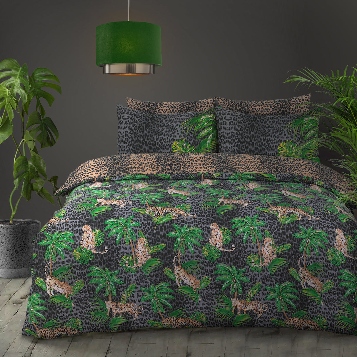 Velosso Leopard Jungle Duvet Cover & Pillowcase Set