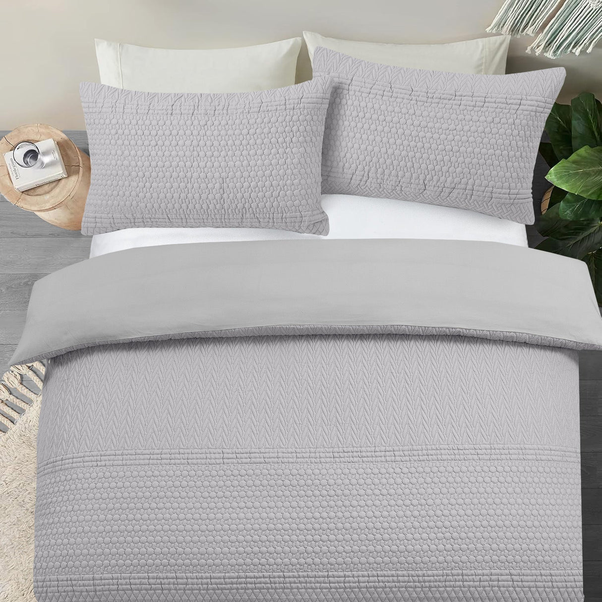 Velosso Paloma Pinsonic Bobble Pattern Duvet Cover and Pillowcase Set