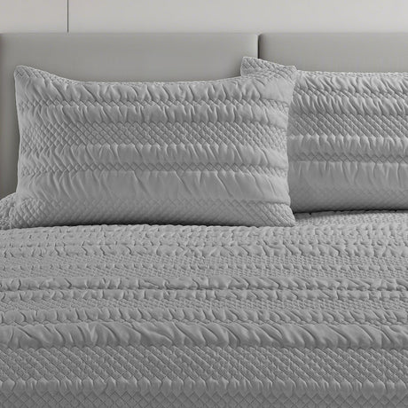 Velosso Saville Embossed Geometric Pattern Duvet Cover and Pillowcase Set